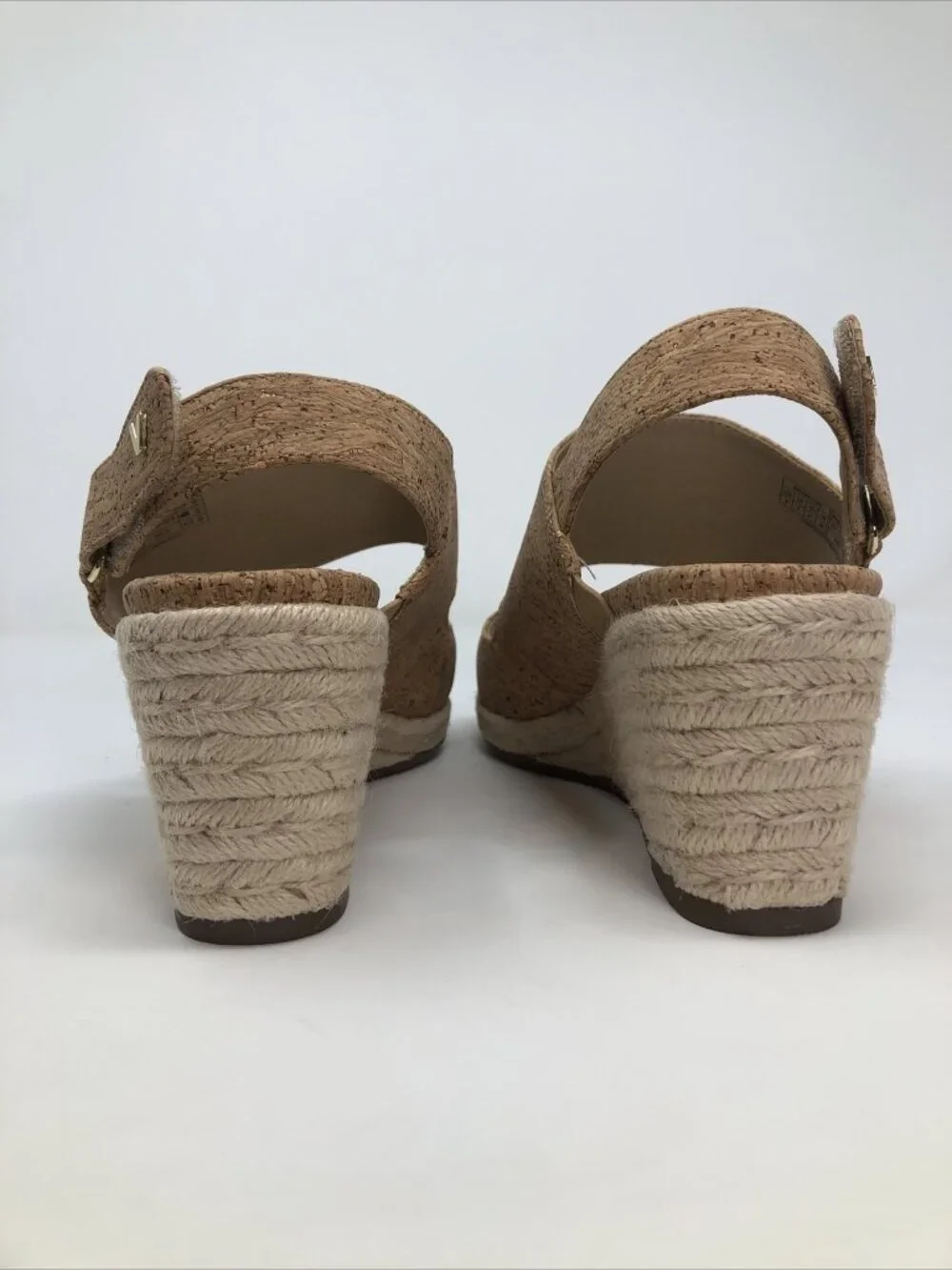 Vionic Shoes Womens 9 Brooke Cork Beige Espadrille Gold Fleck Wedge Heel Sandal